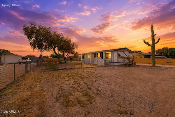 558 S Desert View Drive, Apache Junction, AZ 85120