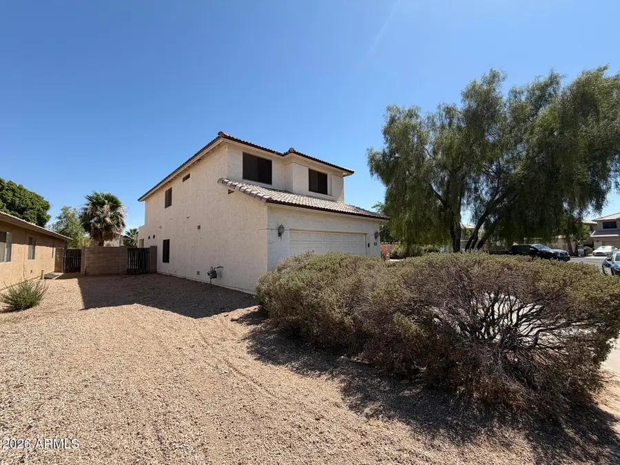 10807 W Monte Vista Road, Avondale, AZ 85392 - #3