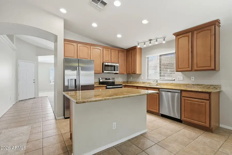 1645 E Balboa Drive, Casa Grande, AZ 85122 - #2