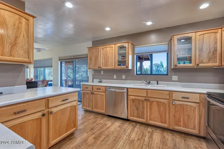 2287 Thunderbird Way, Overgaard, AZ 85933 - #3