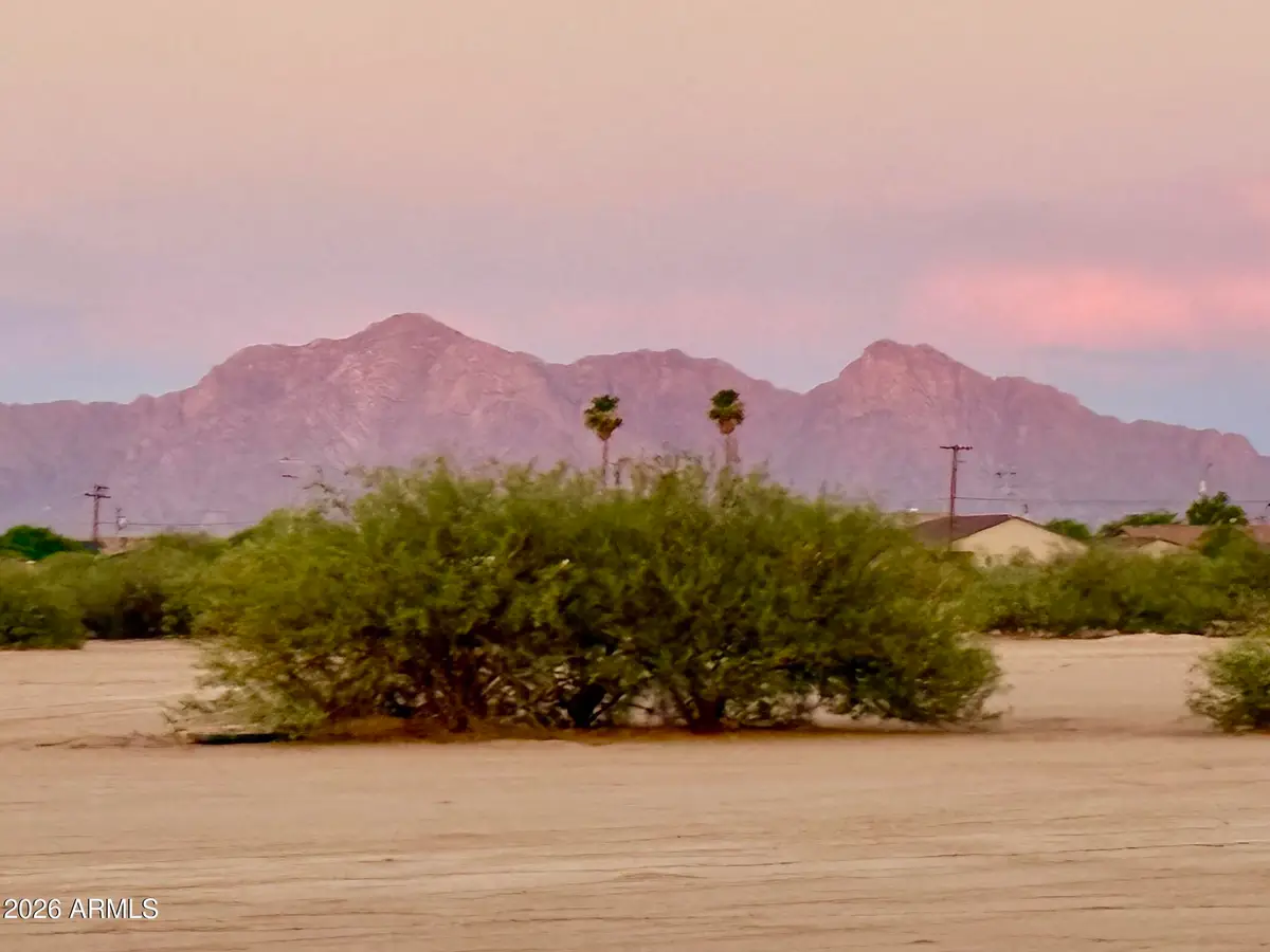 4325 & 4335 N Roble Circle, Eloy, AZ 85131 - #1