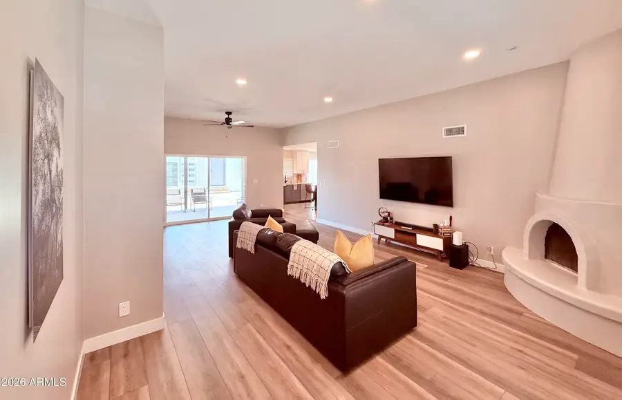 2645 E Vista Drive, Phoenix, AZ 85032 - #3