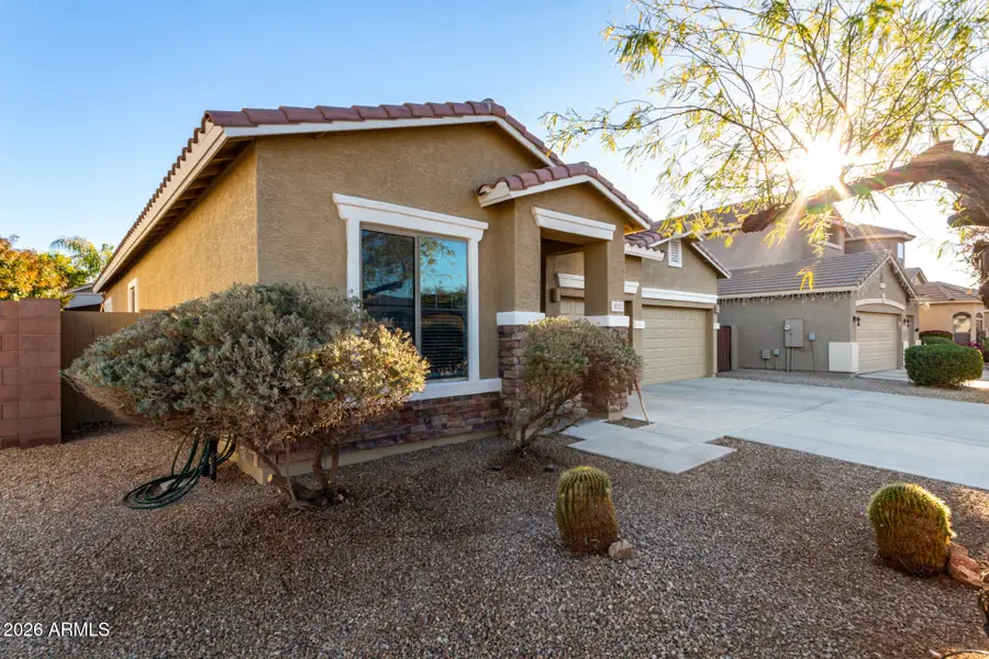 1013 W Ayrshire Trail, San Tan Valley, AZ 85143 - #3