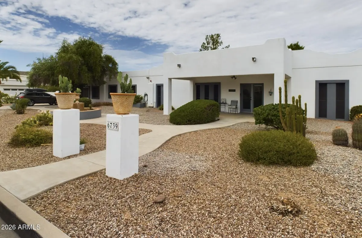 6739 E Sweetwater Avenue, Scottsdale, AZ 85254 - #1