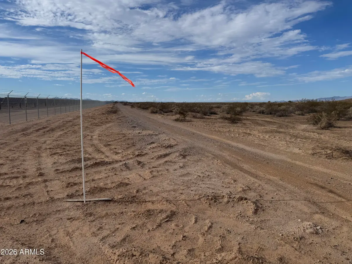 365XX W Vineyard Road, Tonopah, AZ 85354 - #1
