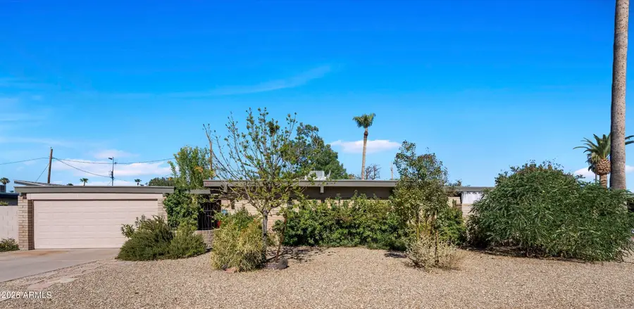 3610 E Sunnyside Drive, Phoenix, AZ 85028 - #2