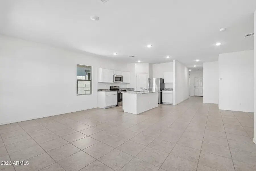 10124 W Devonshire Avenue, Phoenix, AZ 85037 - #3