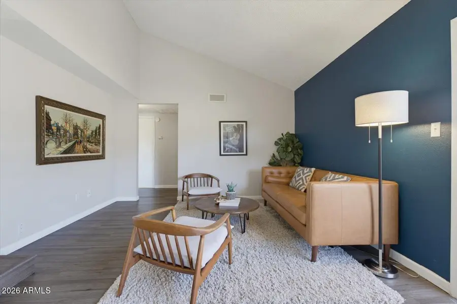 917 S Hacienda Drive, Tempe, AZ 85281 - #2