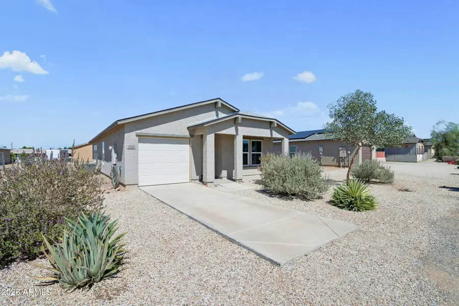 32020 N Redding Street, Wittmann, AZ 85361 - #2