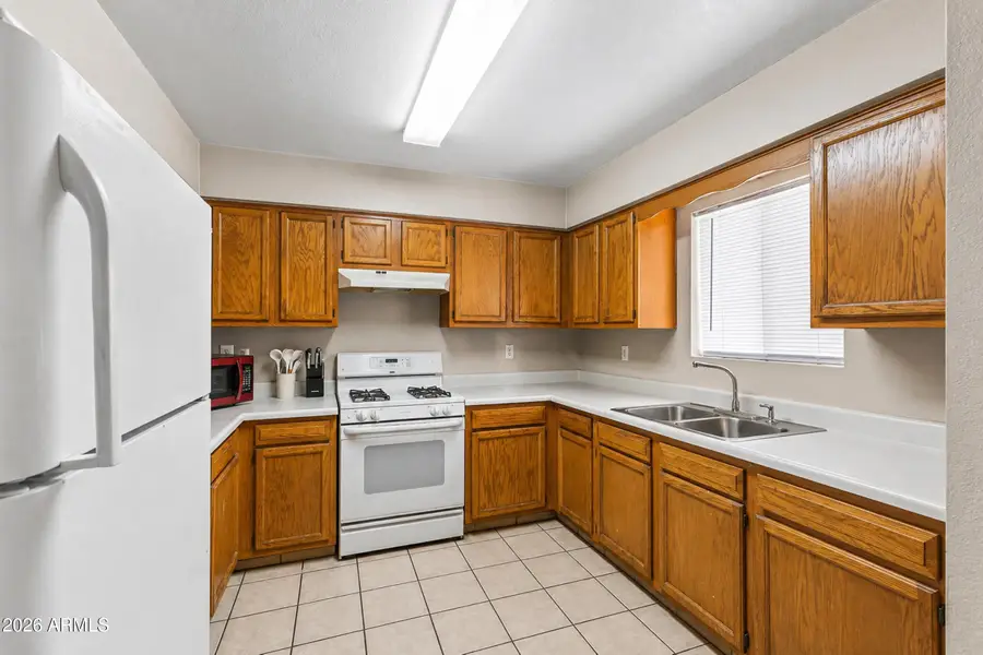 538 W Melrose Drive, Casa Grande, AZ 85122 - #3