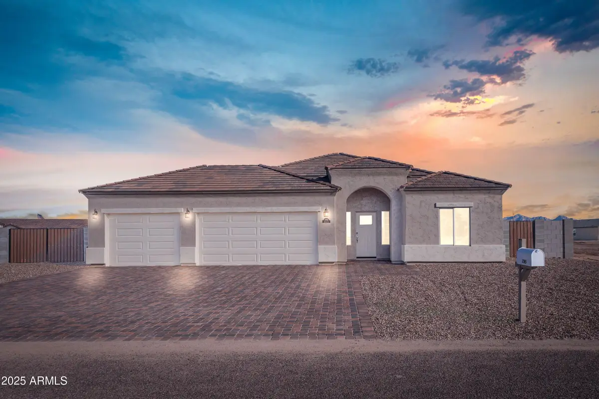 4050 N Kioha Drive, Eloy, AZ 85131 - #1