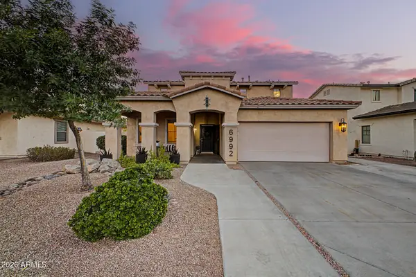 6992 S View Lane, Gilbert, AZ 85298