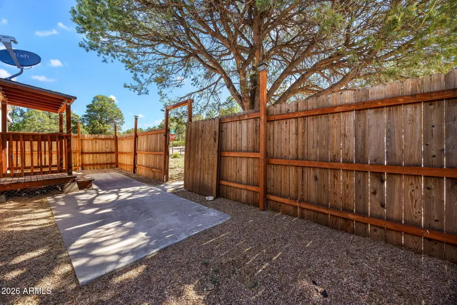 3466 Evergreen Drive, Overgaard, AZ 85933 - #3