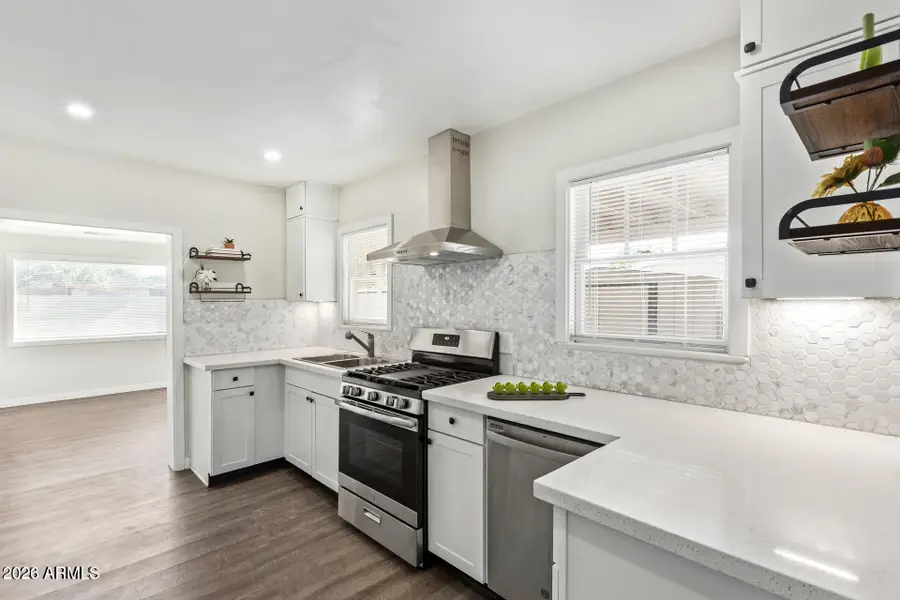 539 W 1st Street, Mesa, AZ 85201 - #3