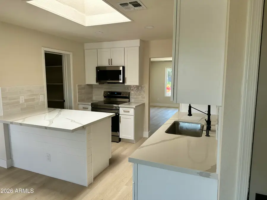 2617 W Lawrence Road, Phoenix, AZ 85017 - #2
