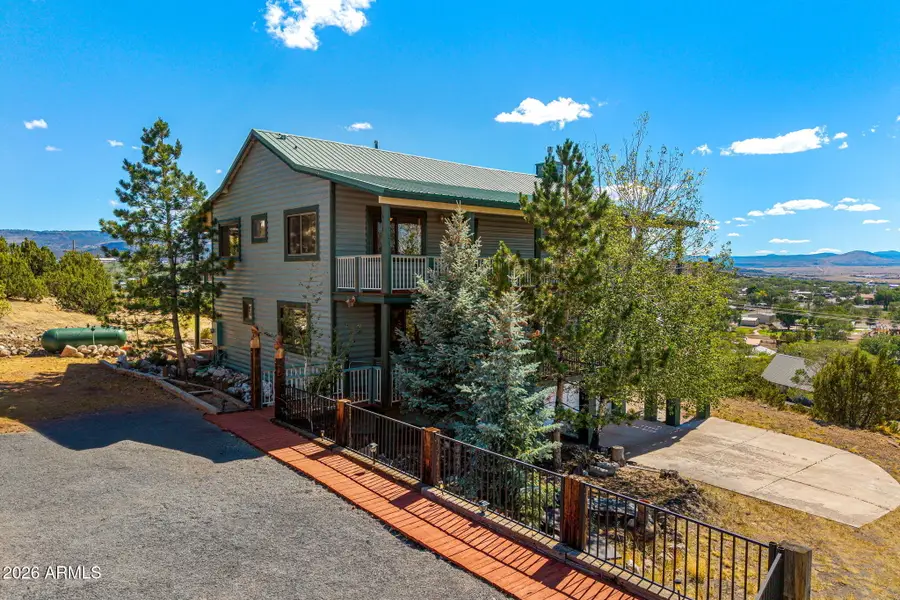 148 N Sunset Circle, Eagar, AZ 85925 - #2