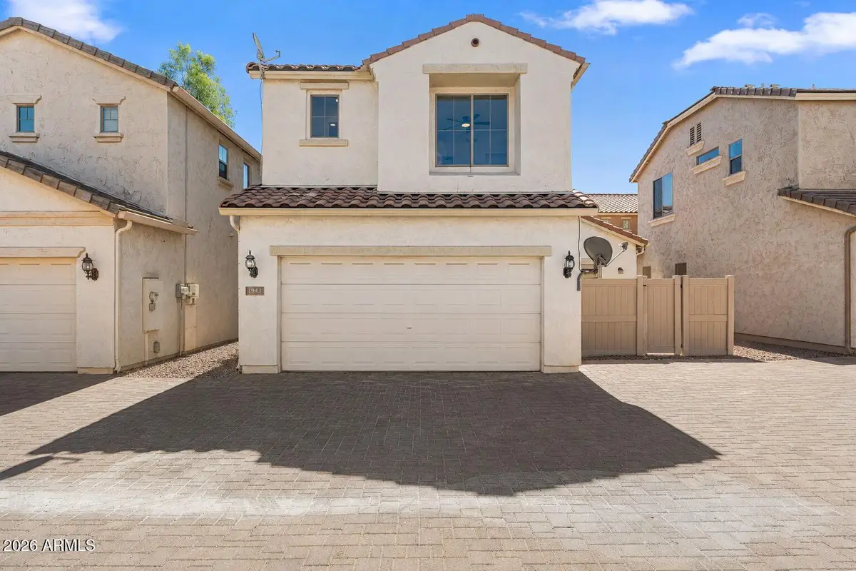 1943 W Davis Road, Phoenix, AZ 85023 - #1