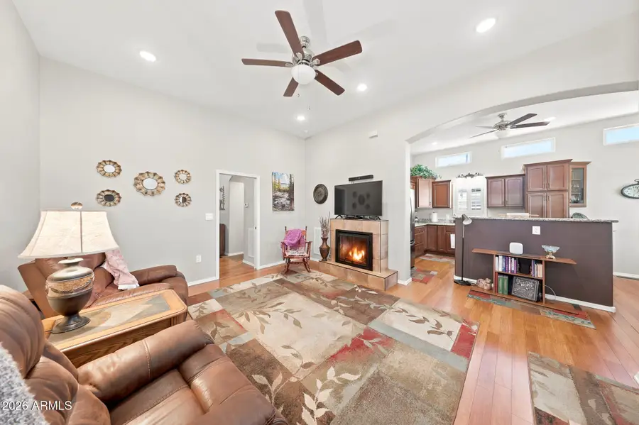 629 Navajo --, Mesa, AZ 85205 - #2
