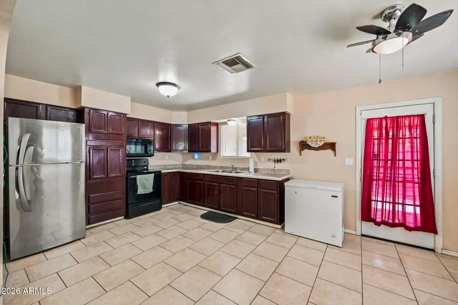 727 W 13th Street, Casa Grande, AZ 85122 - #3
