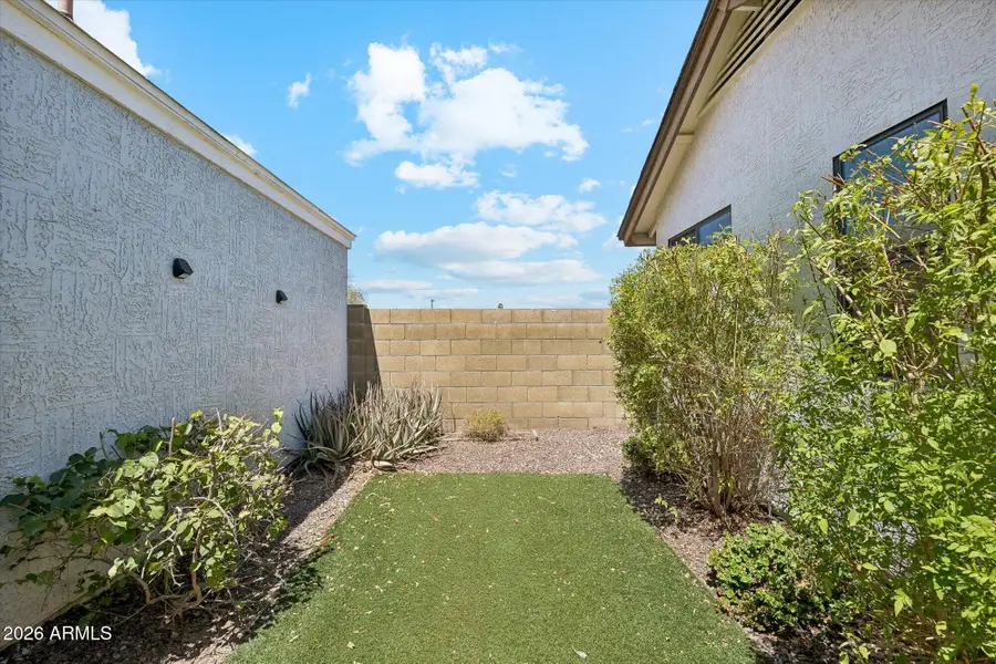 2053 W Columbine Drive, Phoenix, AZ 85029 - #2