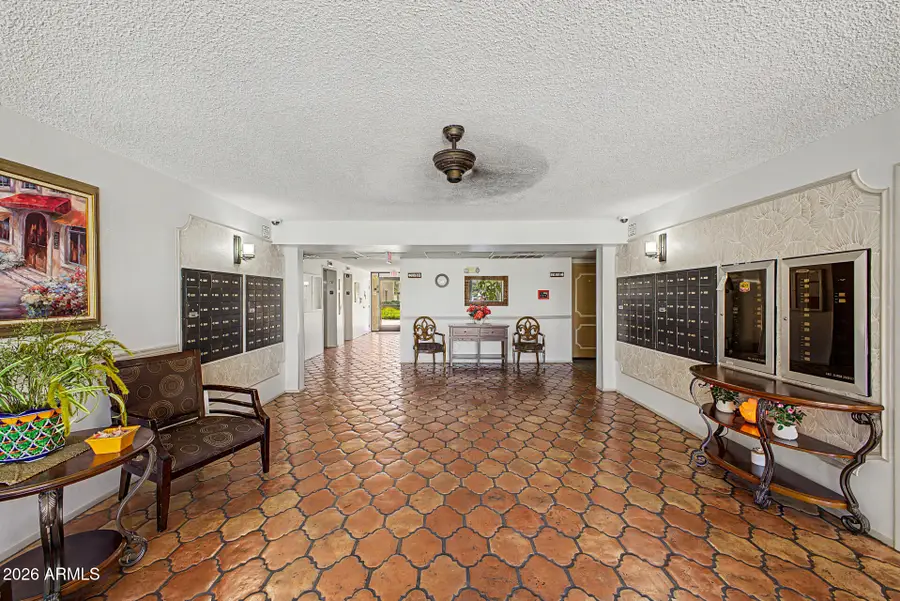 3033 E Devonshire Avenue #1021, Phoenix, AZ 85016 - #2