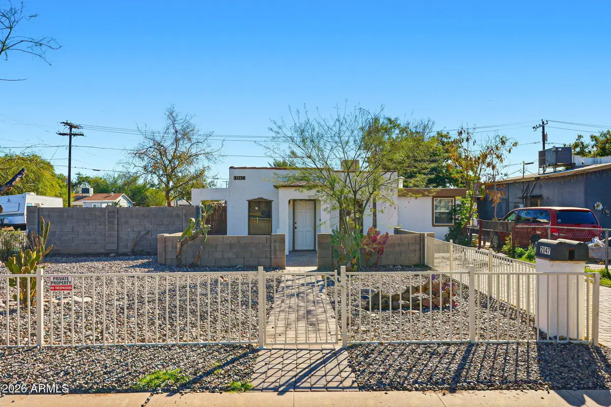 2047 E Virginia Avenue, Phoenix, AZ 85006 - #1