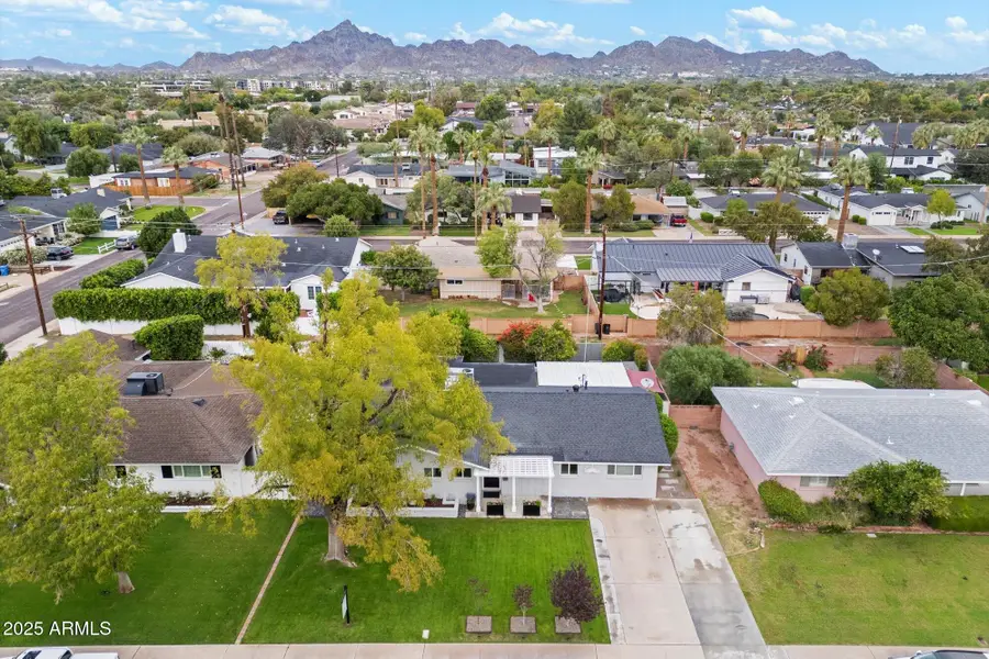 3328 E Turney Avenue, Phoenix, AZ 85018 - #2
