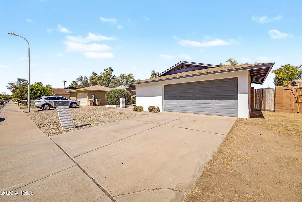 11413 N 56th Avenue, Glendale, AZ 85304 - #1