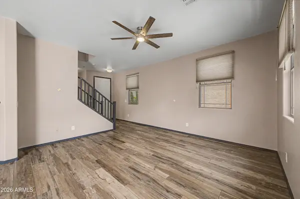 1265 S Aaron Drive #304, Mesa, AZ 85209