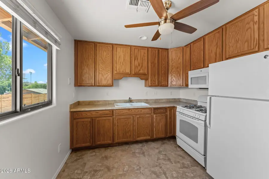 512 N Jackson Street, Wickenburg, AZ 85390 - #3
