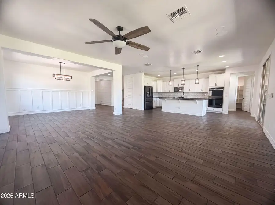 2166 W Madisen Marie Avenue, San Tan Valley, AZ 85144 - #3