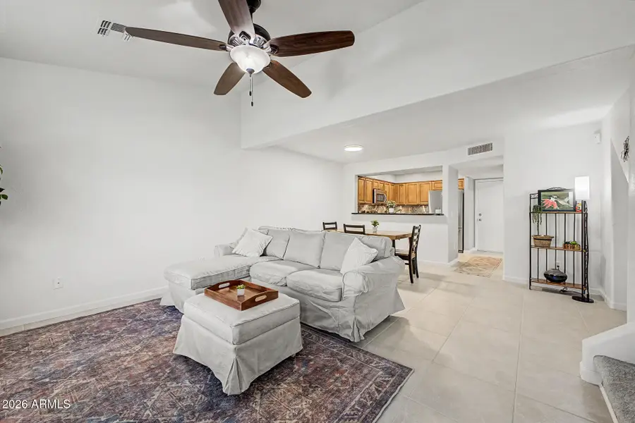 4805 E Kachina Trail #15, Phoenix, AZ 85044 - #3