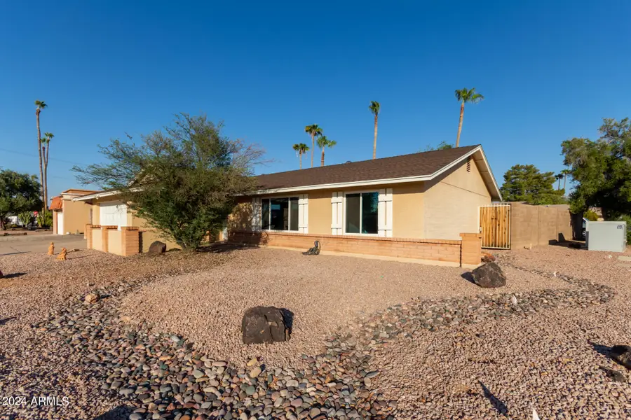 2705 W Summit Place, Chandler, AZ 85224 - #3