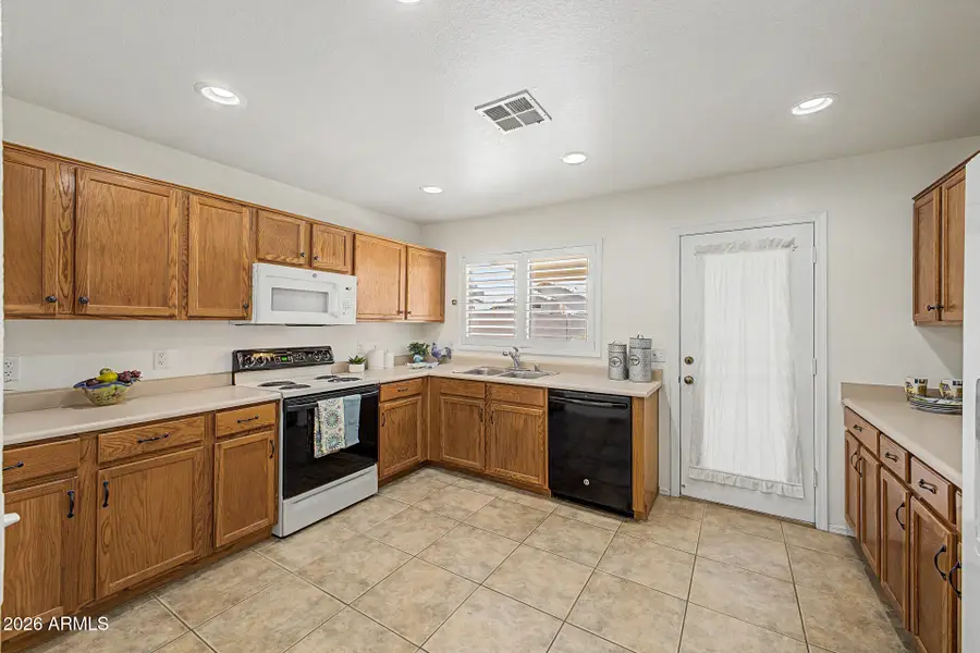 4110 W Glenn Drive, Phoenix, AZ 85051 - #3