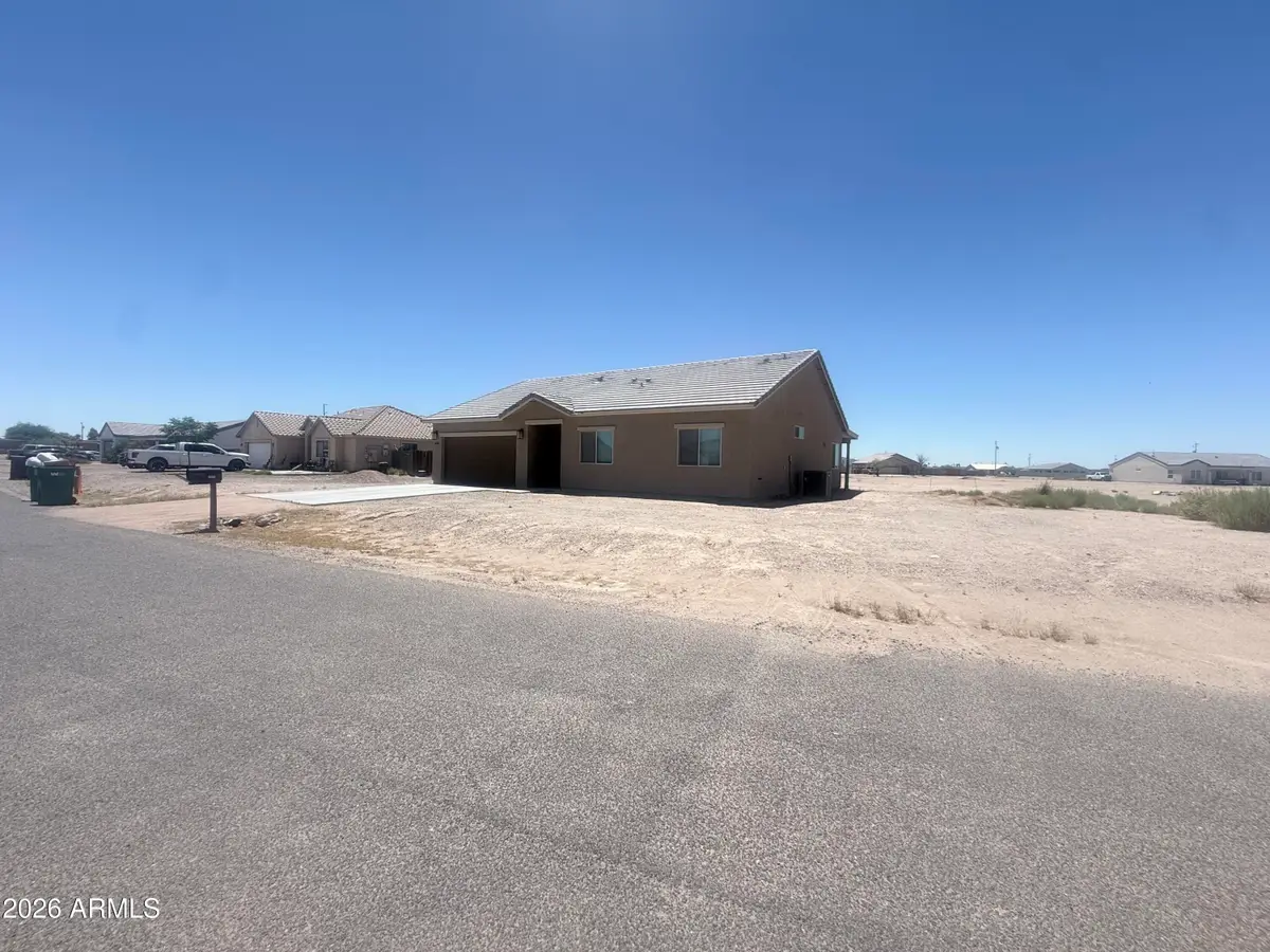 3650 N Hohokam Drive, Eloy, AZ 85131 - #1