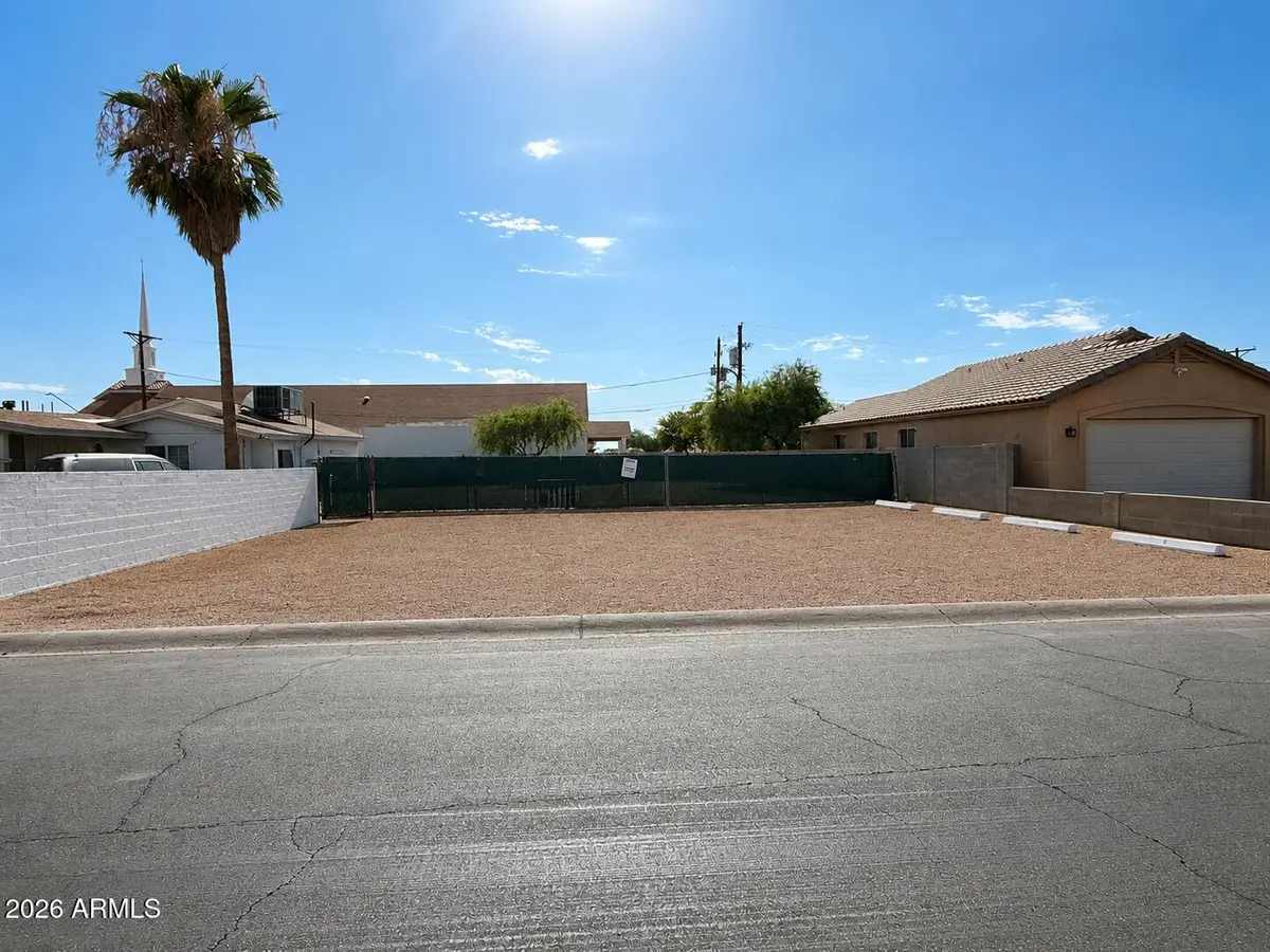 4320 S 20th Place #9, Phoenix, AZ 85040 - #1