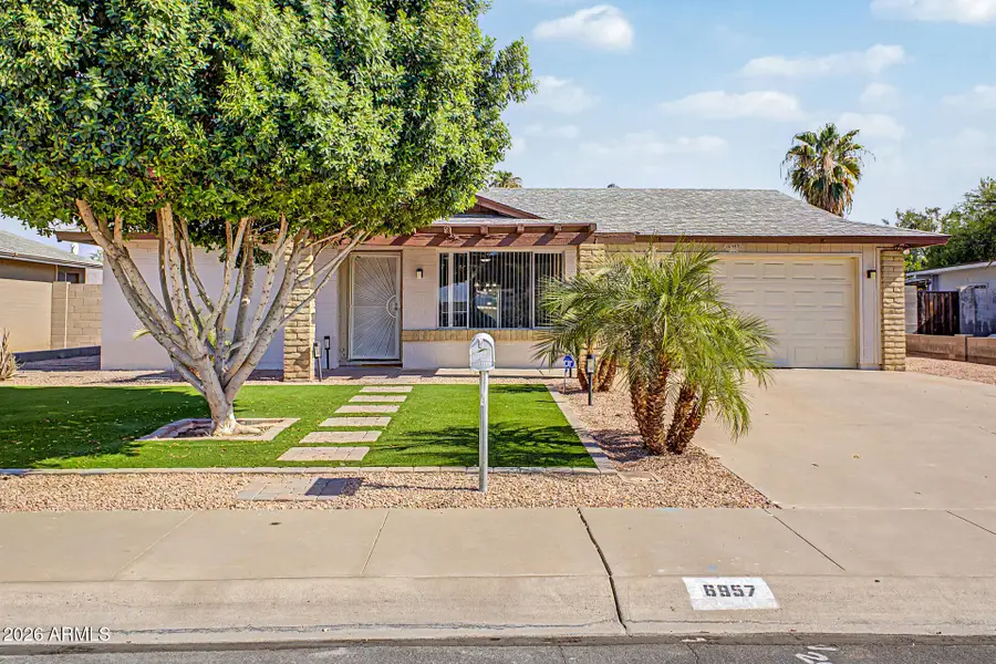 6957 W San Juan Avenue, Glendale, AZ 85303 - #3