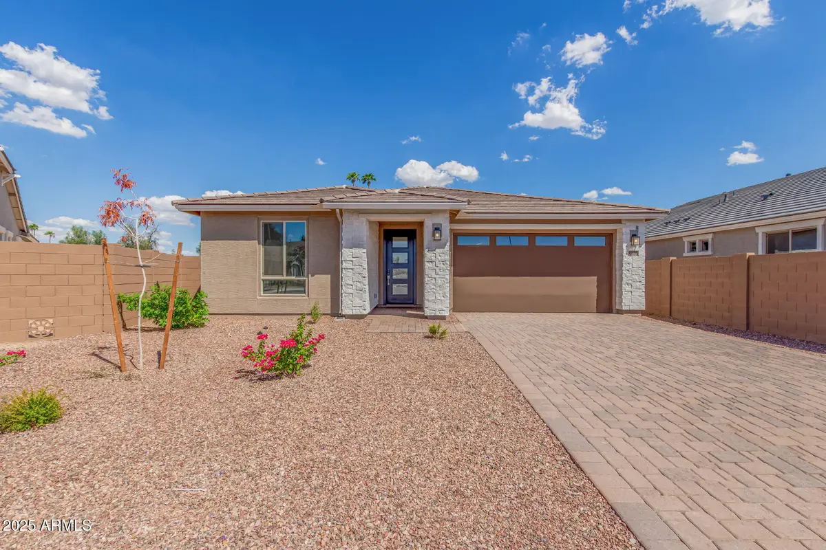 8331 N 53rd Drive, Glendale, AZ 85302 - #1