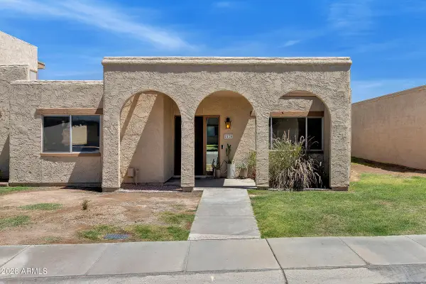 2170 E Minton Drive, Tempe, AZ 85282