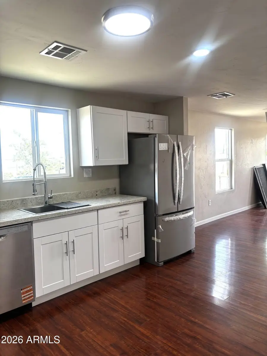 208 N Cleveland Avenue, Bisbee, AZ 85603 - #3