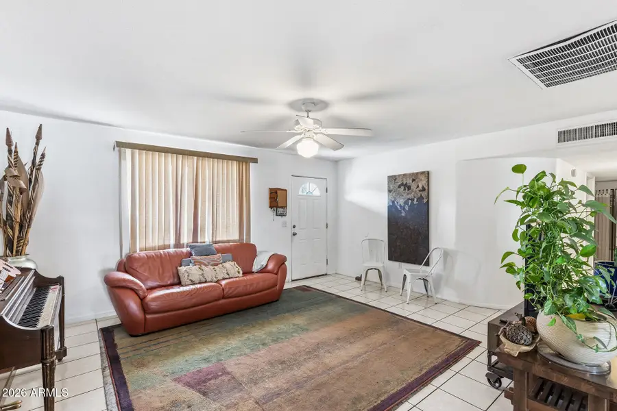 1229 E Devonshire Avenue, Phoenix, AZ 85014 - #2