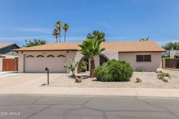 5620 W Hearn Road, Glendale, AZ 85306