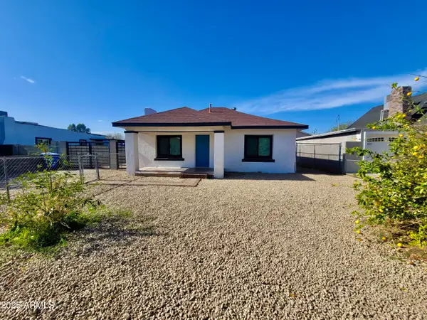 2112 N 24th Place, Phoenix, AZ 85008