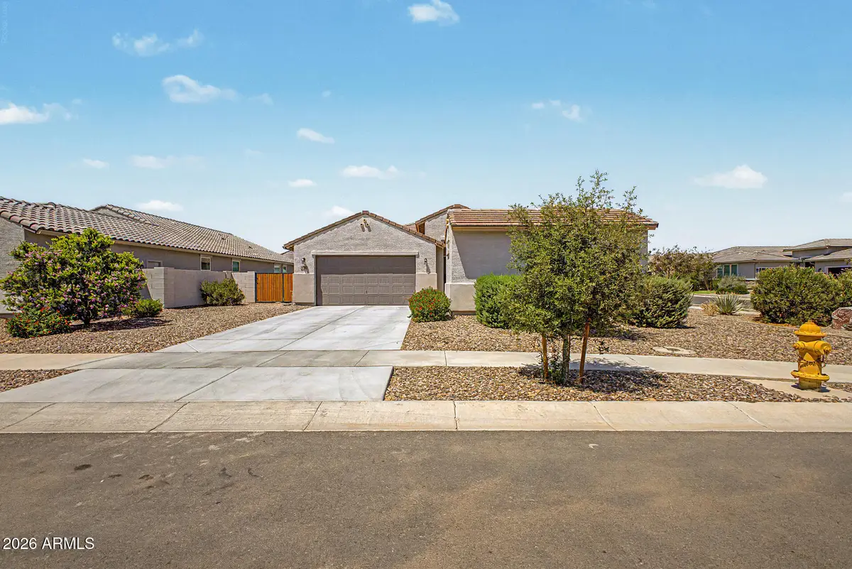 1194 E Meadowridge Drive, Casa Grande, AZ 85122 - #1