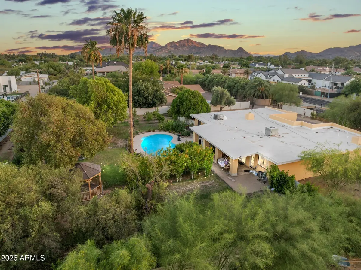 10439 N 64th Street, Paradise Valley, AZ 85253 - #1