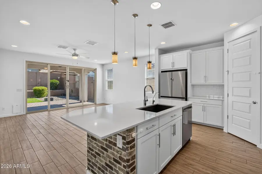 1651 W Estes Way, Phoenix, AZ 85041 - #2