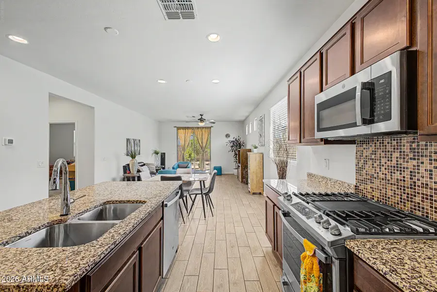 5735 W Jones Avenue, Phoenix, AZ 85043 - #2