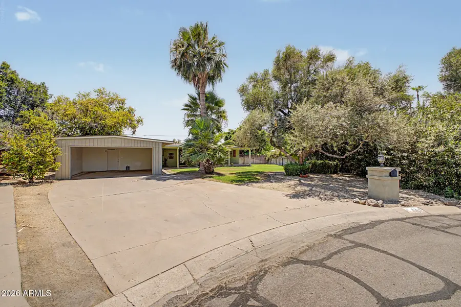 841 E Hayward Avenue, Phoenix, AZ 85020 - #2