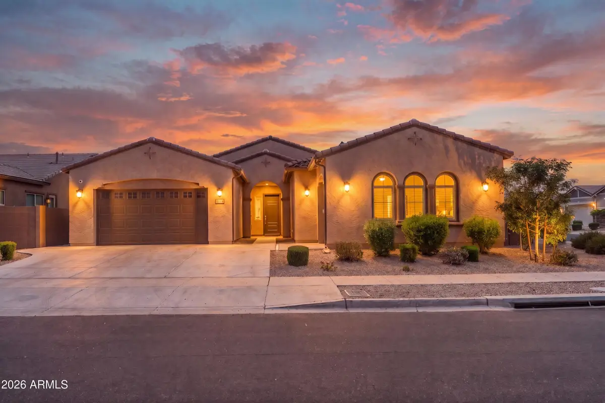 9412 S 41st Drive, Laveen, AZ 85339 - #1