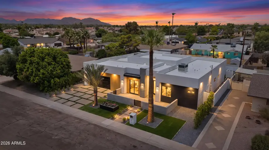 8214 E Hazelwood Street, Scottsdale, AZ 85251 - #2
